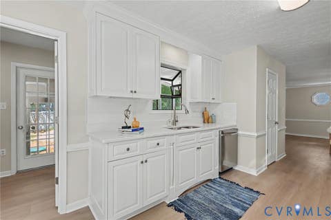 Tiny photo for 7530 Robinwood Court, Chesterfield, VA 23832 (MLS # 2622725)
