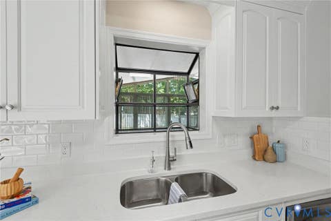 Tiny photo for 7530 Robinwood Court, Chesterfield, VA 23832 (MLS # 2622725)