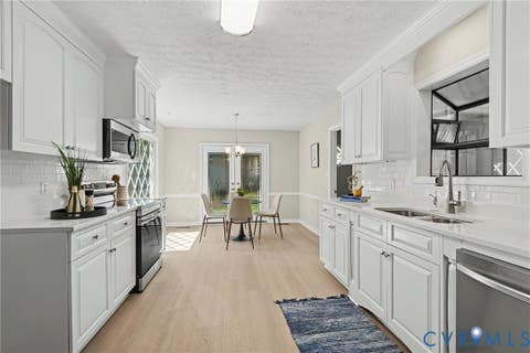 Tiny photo for 7530 Robinwood Court, Chesterfield, VA 23832 (MLS # 2622725)