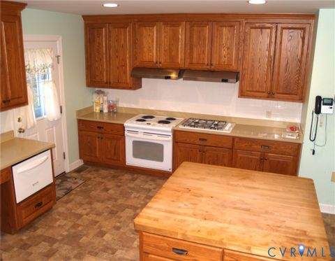 Tiny photo for 3129 Chickahominy Road, Toano, VA 23168 (MLS # 2603496)