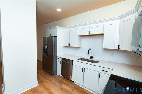 Tiny photo for 2813 Burfoot Street, Richmond, VA 23224 (MLS # 2605284)