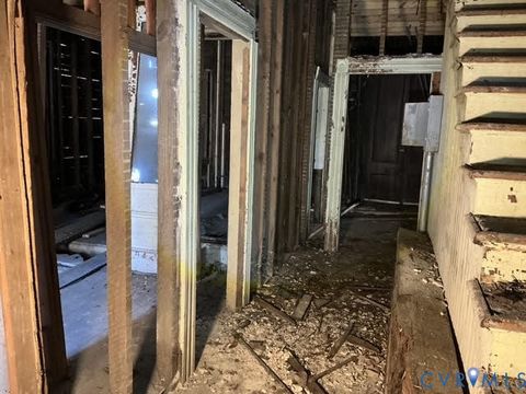 Tiny photo for 640 Washington Street, Petersburg, VA 23803 (MLS # 2601907)