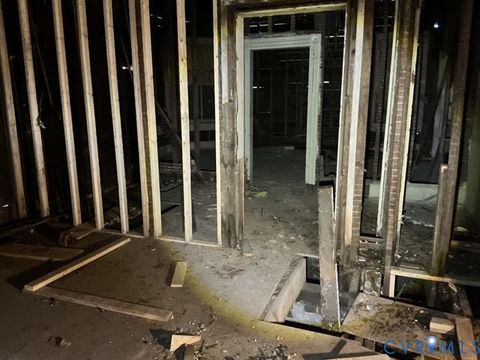 Tiny photo for 640 Washington Street, Petersburg, VA 23803 (MLS # 2601907)