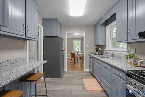 Tiny photo for 4820 Monument Avenue, Richmond, VA 23230 (MLS # 2523850)