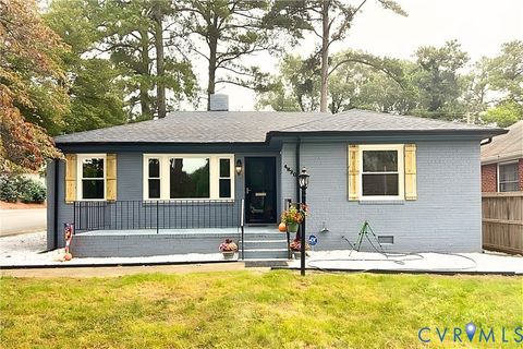 Photo of 4820 Monument Avenue, Richmond, VA 23230 (MLS # 2523850)