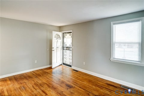 Tiny photo for 1404 Carter Street, Richmond, VA 23220 (MLS # 2622417)