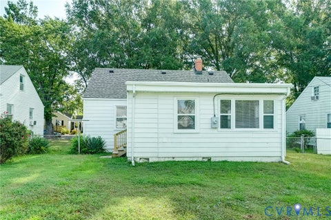 Tiny photo for 1404 Carter Street, Richmond, VA 23220 (MLS # 2622417)