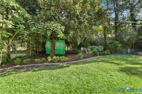 Tiny photo for 505 W Drive Circle, Henrico, VA 23229 (MLS # 2626361)