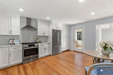 Tiny photo for 505 W Drive Circle, Henrico, VA 23229 (MLS # 2626361)
