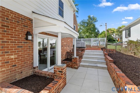 Tiny photo for 505 W Drive Circle, Henrico, VA 23229 (MLS # 2626361)