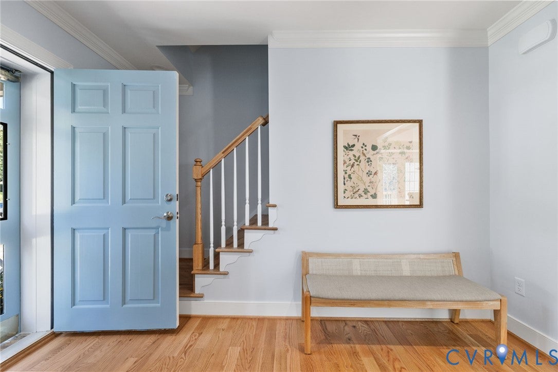 505 W Drive Circle