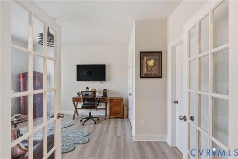 Tiny photo for 265 Morris Town Circle, La Crosse, VA 23950 (MLS # 2601702)