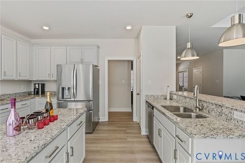 Tiny photo for 265 Morris Town Circle, La Crosse, VA 23950 (MLS # 2601702)