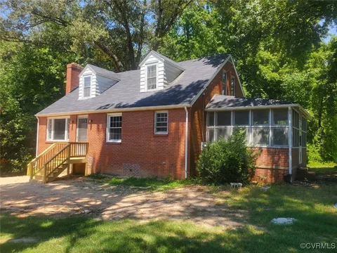 MLS: 2502444