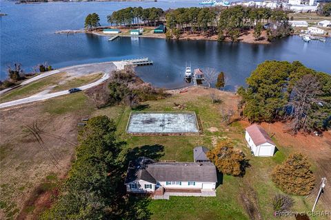 A home in Reedville