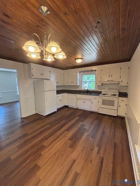Tiny photo for 9401 Fenestra Circle, Chesterfield, VA 23237 (MLS # 2524967)