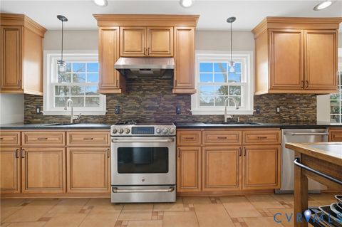 Tiny photo for 208 Shifting Log Drive, Hampton, VA 23669 (MLS # 2613255)