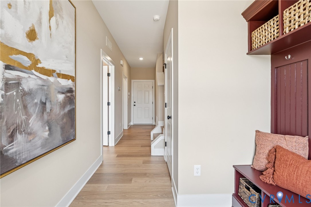 12050 Flowering Lavender Loop