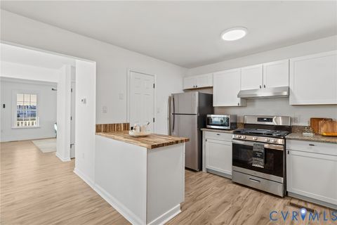 Tiny photo for 1001 N 21st Street, Richmond, VA 23223 (MLS # 2610628)