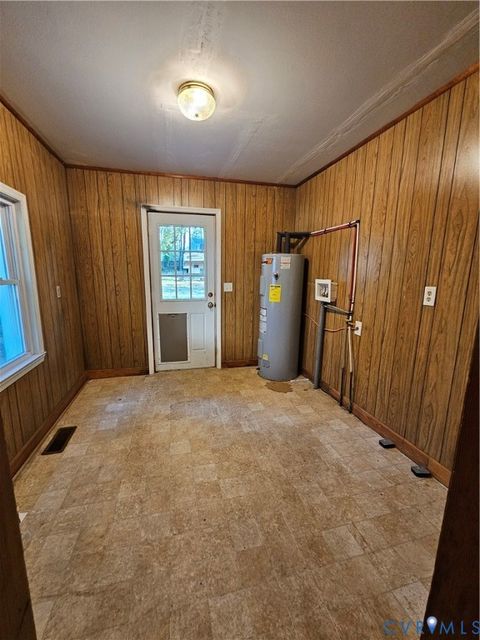 Tiny photo for 2702 Milhorn Street, Colonial Heights, VA 23834 (MLS # 2609968)