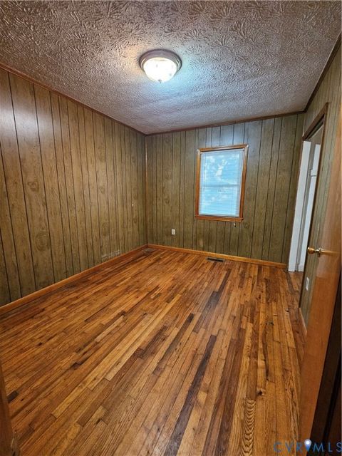 Tiny photo for 2702 Milhorn Street, Colonial Heights, VA 23834 (MLS # 2609968)