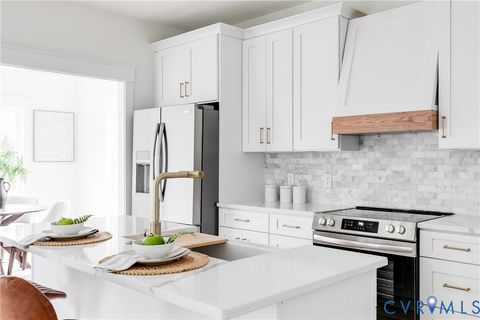 Tiny photo for 3518 Carolina Avenue, Richmond, VA 23222 (MLS # 2531440)