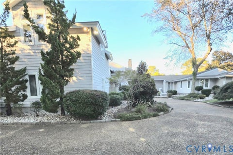 Tiny photo for 1720 Kings Highway, Suffolk, VA 23435 (MLS # 2628852)