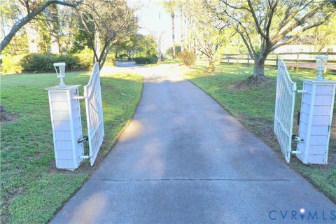 Tiny photo for 1720 Kings Highway, Suffolk, VA 23435 (MLS # 2628852)