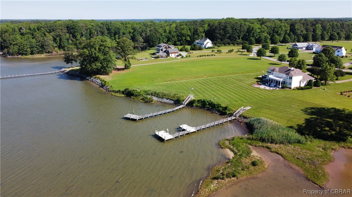 4 River Village Drive
