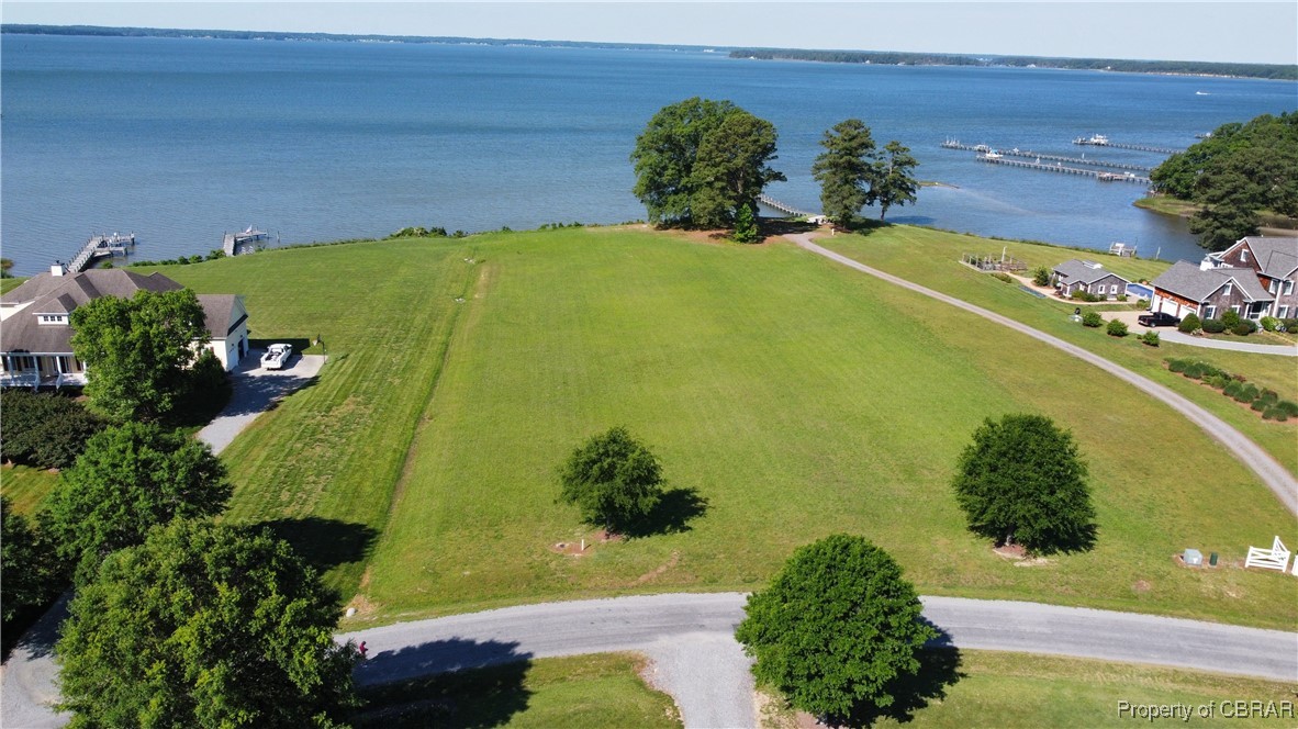 4 River Village Drive