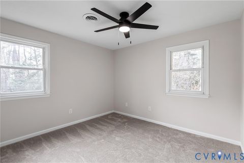 Tiny photo for 15500 Prince George Drive, Disputanta, VA 23842 (MLS # 2605937)