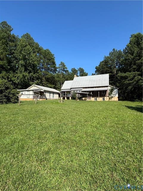 Tiny photo for 2695 Bethel Church Road, Green Bay, VA 23942 (MLS # 2622142)