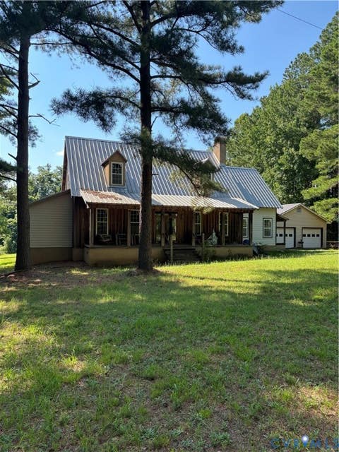 Photo of 2695 Bethel Church Road, Green Bay, VA 23942 (MLS # 2622142)