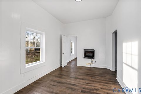 Tiny photo for 102 Culpepper Avenue, Petersburg, VA 23803 (MLS # 2604366)