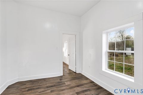 Tiny photo for 102 Culpepper Avenue, Petersburg, VA 23803 (MLS # 2604366)