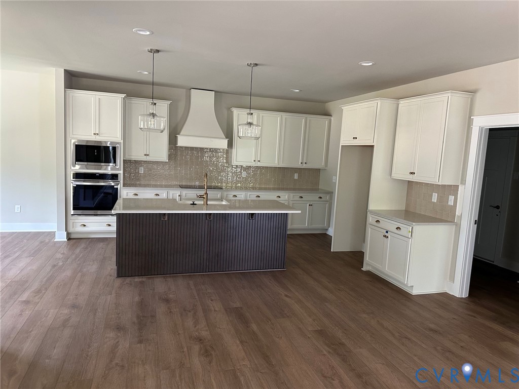 11101 Somerset Hill Drive