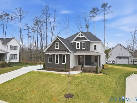 Photo of 5007 Lake Summer Loop, Moseley, VA 23120 (MLS # 2606298)