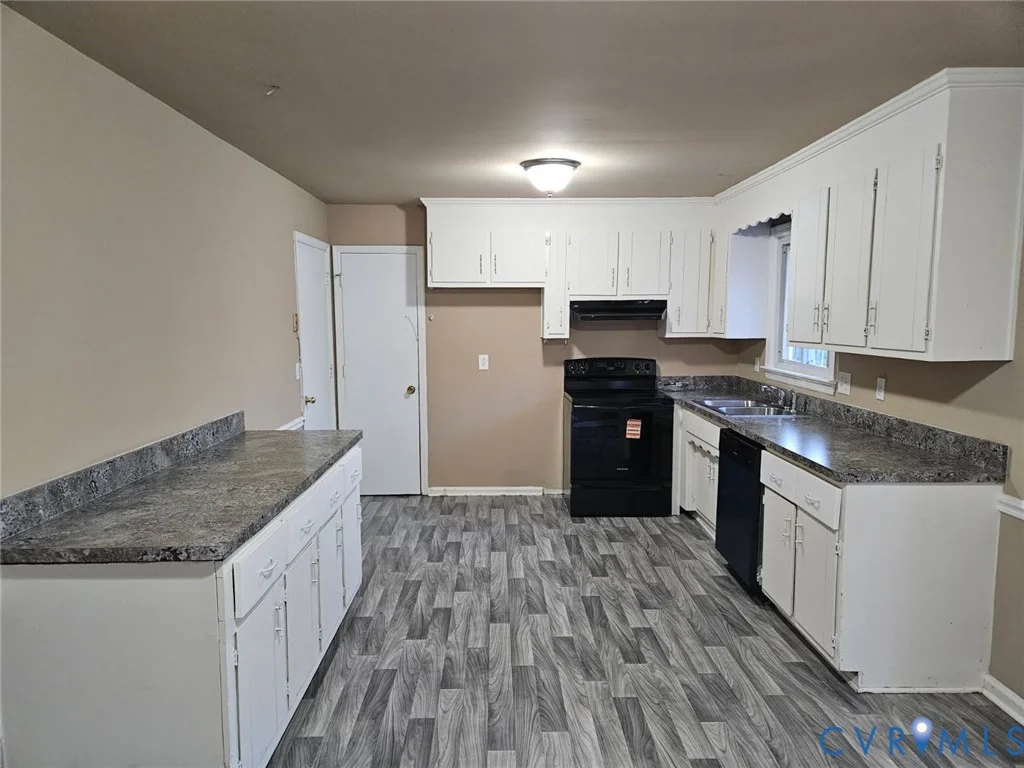 1211 Clifton Drive