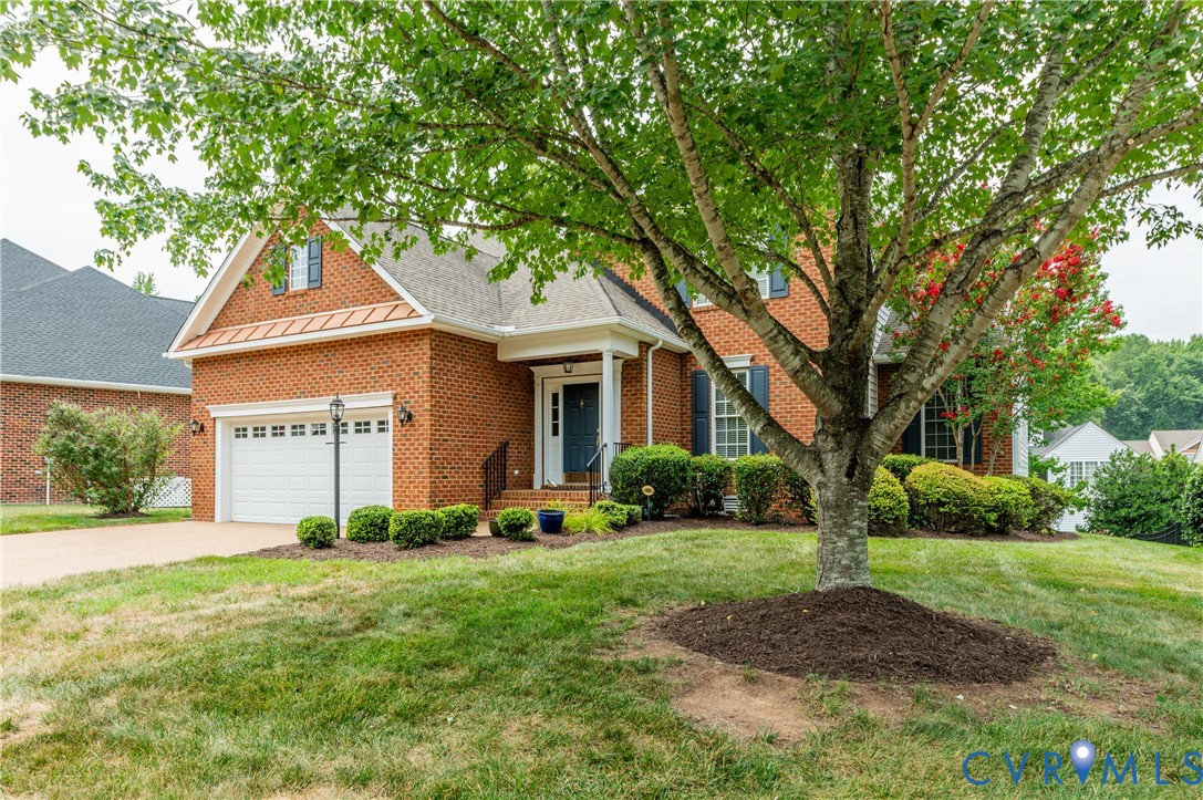 704 Taylors Hill Court