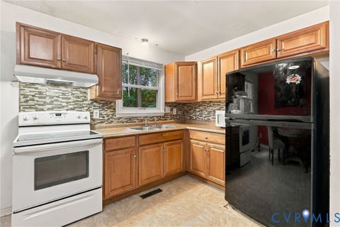 Tiny photo for 4024 Old Iron Road, Prince George, VA 23860 (MLS # 2624558)
