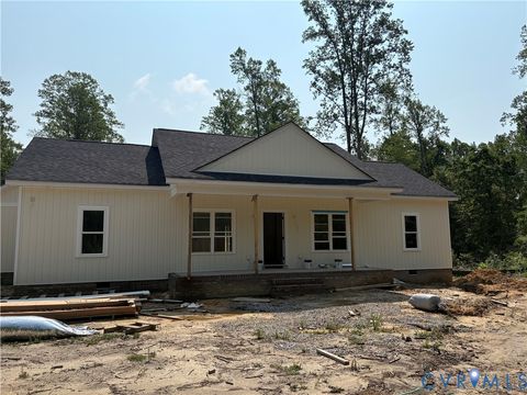 Tiny photo for 14995 Lebanon Road, Spring Grove, VA 23842 (MLS # 2620357)