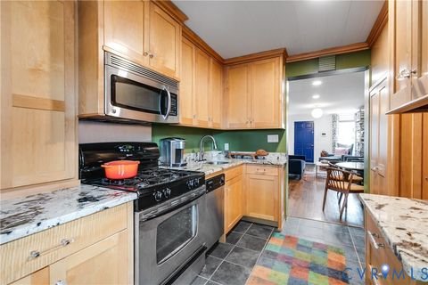 Tiny photo for 24 N Sheppard Street, Richmond, VA 23221 (MLS # 2609928)
