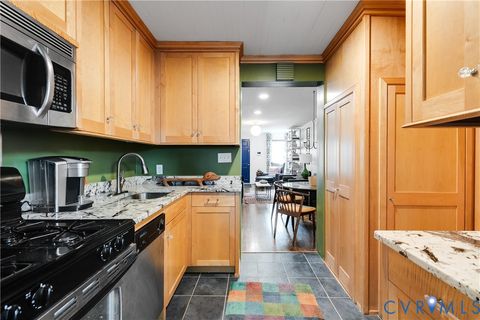 Tiny photo for 24 N Sheppard Street, Richmond, VA 23221 (MLS # 2609928)