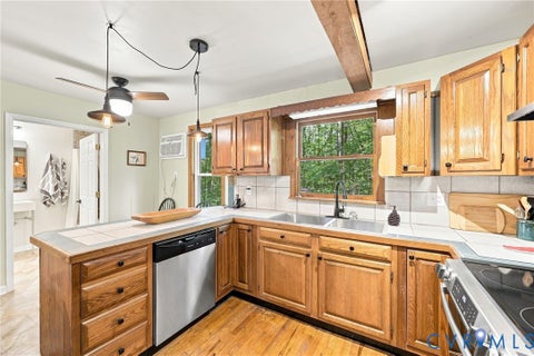 Tiny photo for 606 River Ridge Lane, Randolph, VA 23962 (MLS # 2624427)