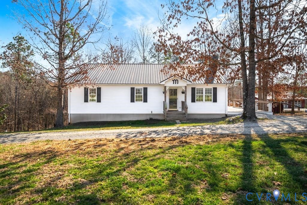 7601 Amelia Springs Rd