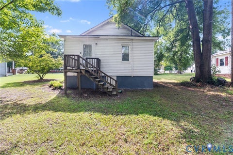 Tiny photo for 1418 12th Street, Victoria, VA 23974 (MLS # 2625153)