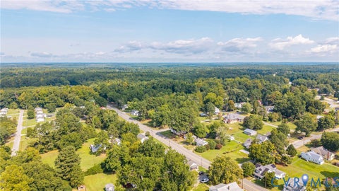Tiny photo for 1418 12th Street, Victoria, VA 23974 (MLS # 2625153)