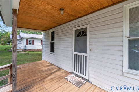 Tiny photo for 1418 12th Street, Victoria, VA 23974 (MLS # 2625153)