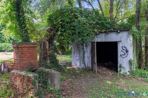 Tiny photo for 1418 12th Street, Victoria, VA 23974 (MLS # 2625153)