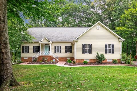 A home in Amelia Courthouse